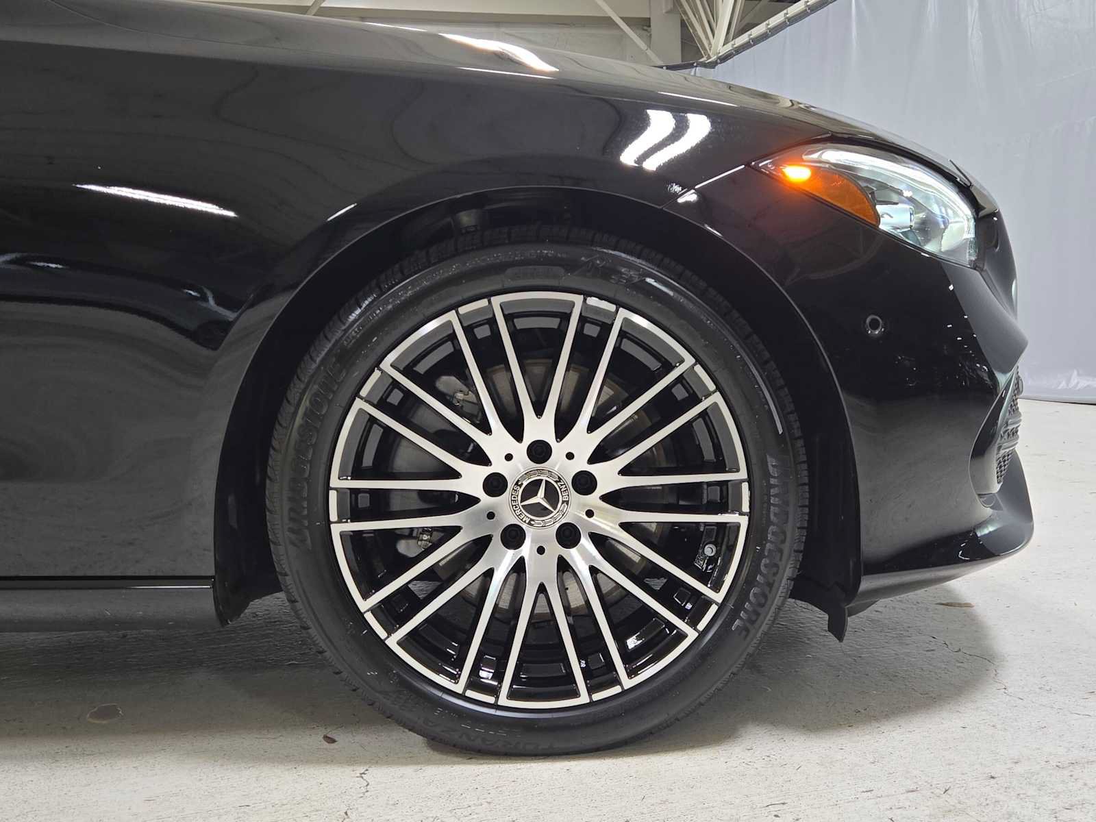 Certified 2026 Mercedes-Benz C 300 4MATIC Sedan image 8