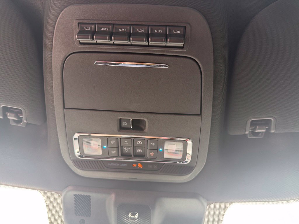 Used 2026 Ford F150 Raptor AWD/4WD image 32