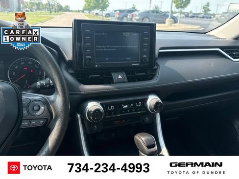 Used 2021 Toyota RAV4 XLE w/ Convenience Package AWD/4WD image 13
