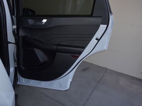 New 2026 Ford Escape ST-Line w/ Cold Weather Package image 44