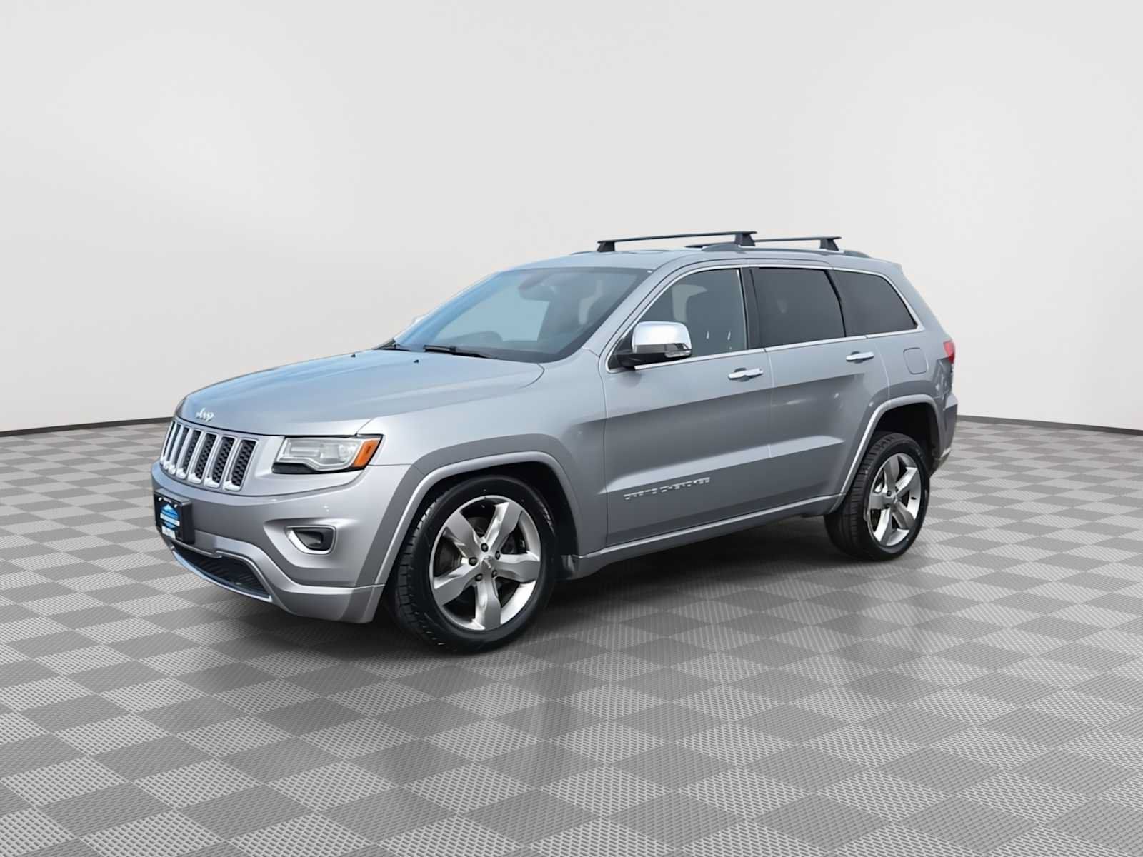 Used 2014 Jeep Grand Cherokee Overland AWD/4WD image 4