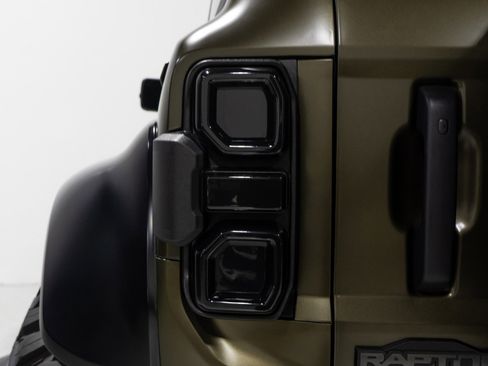 Used 2024 Ford Bronco Raptor w/ Interior Carbon Fiber Pack 6 image 25