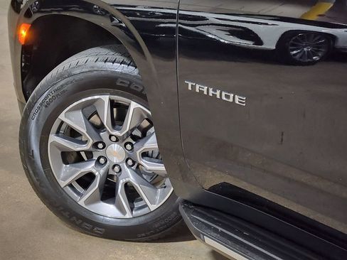Used 2024 Chevrolet Tahoe LT w/ LT Signature Plus Package image 23