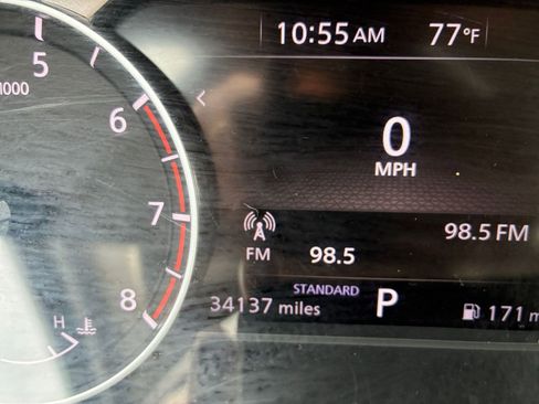 Used 2025 Nissan Rogue SV FWD image 37