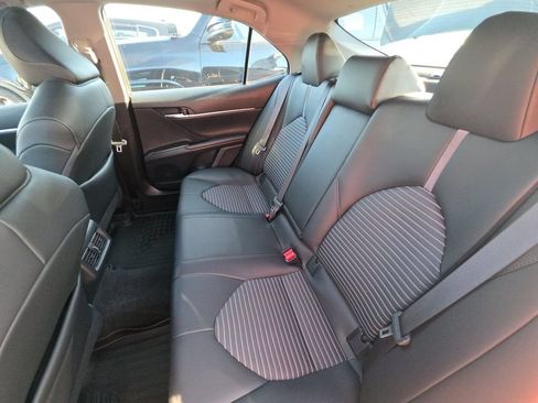 Used 2024 Toyota Camry SE w/ Cold Weather Package FWD image 13