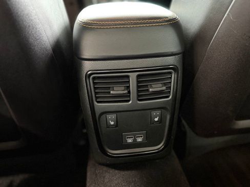 Used 2022 Dodge Charger Scat Pack RWD image 25