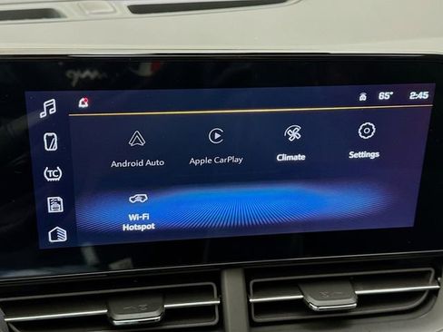 New 2026 Chevrolet Trax RS w/ Sunroof Package image 16