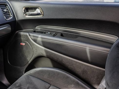 Used 2018 Dodge Durango SRT image 18