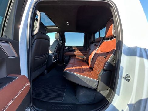 Used 2024 GMC Sierra 2500 Denali Ultimate w/ Max Trailering Package image 11