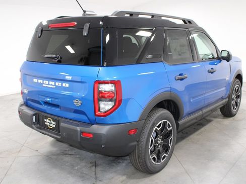 New 2026 Ford Bronco Sport Outer Banks w/ Outer Banks Tech Package+ AWD/4WD image 8