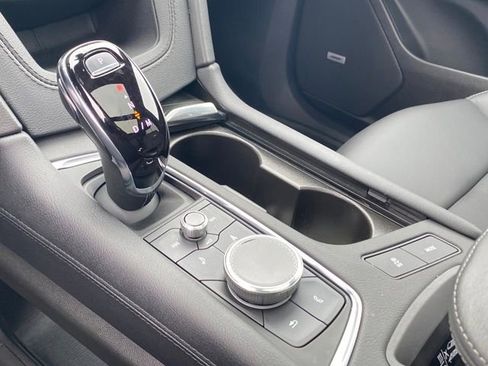 Certified 2024 Cadillac XT6 Premium Luxury w/ LPO, Floor Liner Package image 13