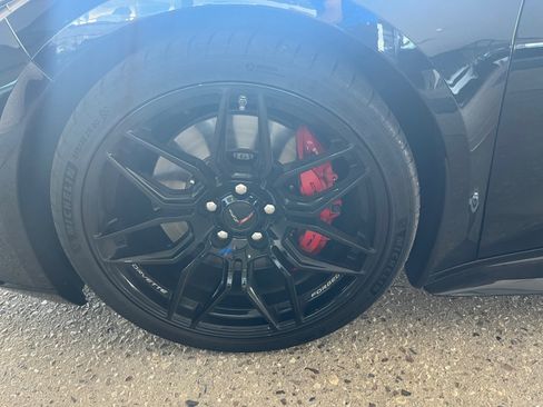 Used 2025 Chevrolet Corvette Z06 w/ Battery Protection Package image 34
