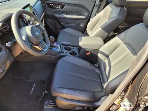 New 2025 Subaru Forester Limited image 3