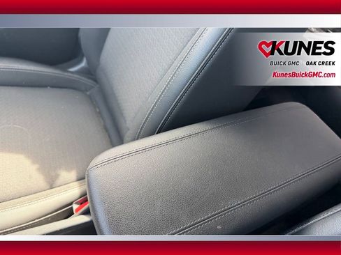 Used 2023 Buick Encore GX Preferred w/ Cold Weather Comfort Package AWD/4WD image 20