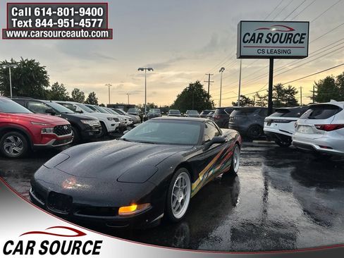 Used 1997 Chevrolet Corvette Coupe w/ Memory Pkg RWD image 1