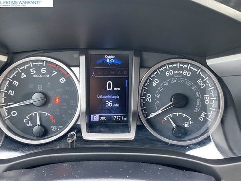 Used 2023 Toyota Tacoma Limited image 24