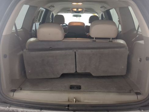 Used 2004 Dodge Durango SLT image 19