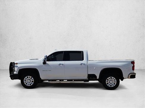 Used 2020 Chevrolet Silverado 2500 LTZ w/ LTZ Plus Package image 9