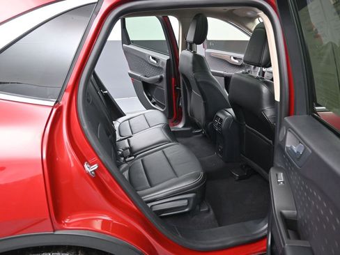 Used 2020 Ford Escape Titanium w/ Titanium Premium Package 2.0 image 34