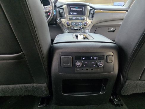 Used 2017 GMC Yukon XL Denali w/ Open Road Package AWD/4WD image 28