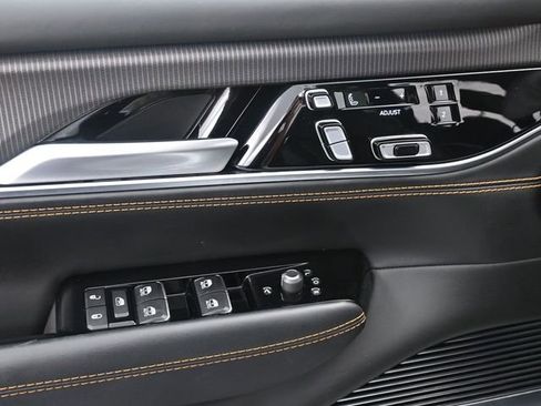 Used 2024 Jeep Grand Wagoneer L Series III w/ Quick Order Packagew 28T image 10