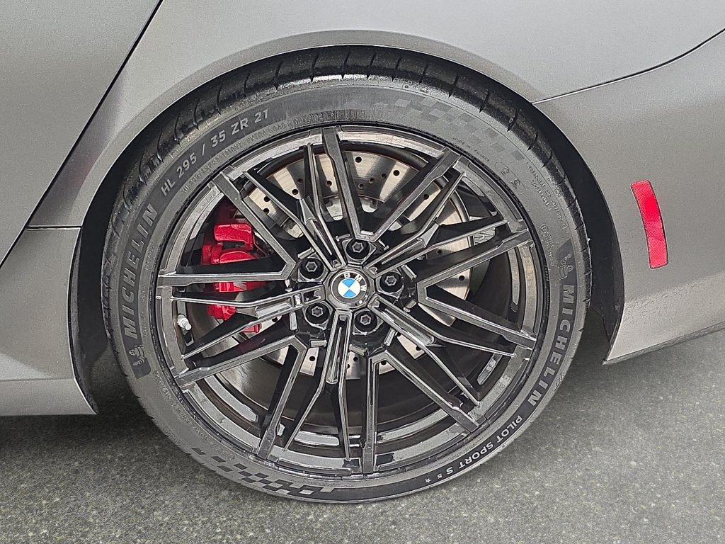 Used 2025 BMW M5 Touring AWD/4WD image 32