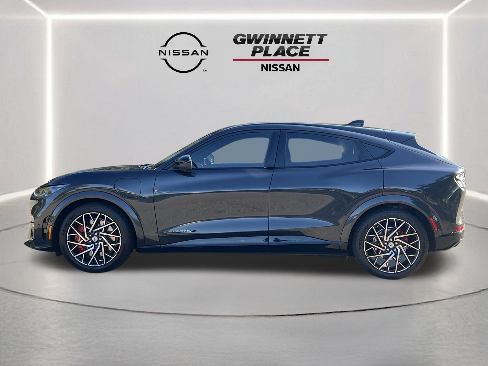 Used 2022 Ford Mustang Mach-E GT w/ GT Performance Edition AWD/4WD image 22