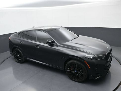 Used 2024 BMW X6 M60i w/ Climate Comfort Package AWD/4WD image 30