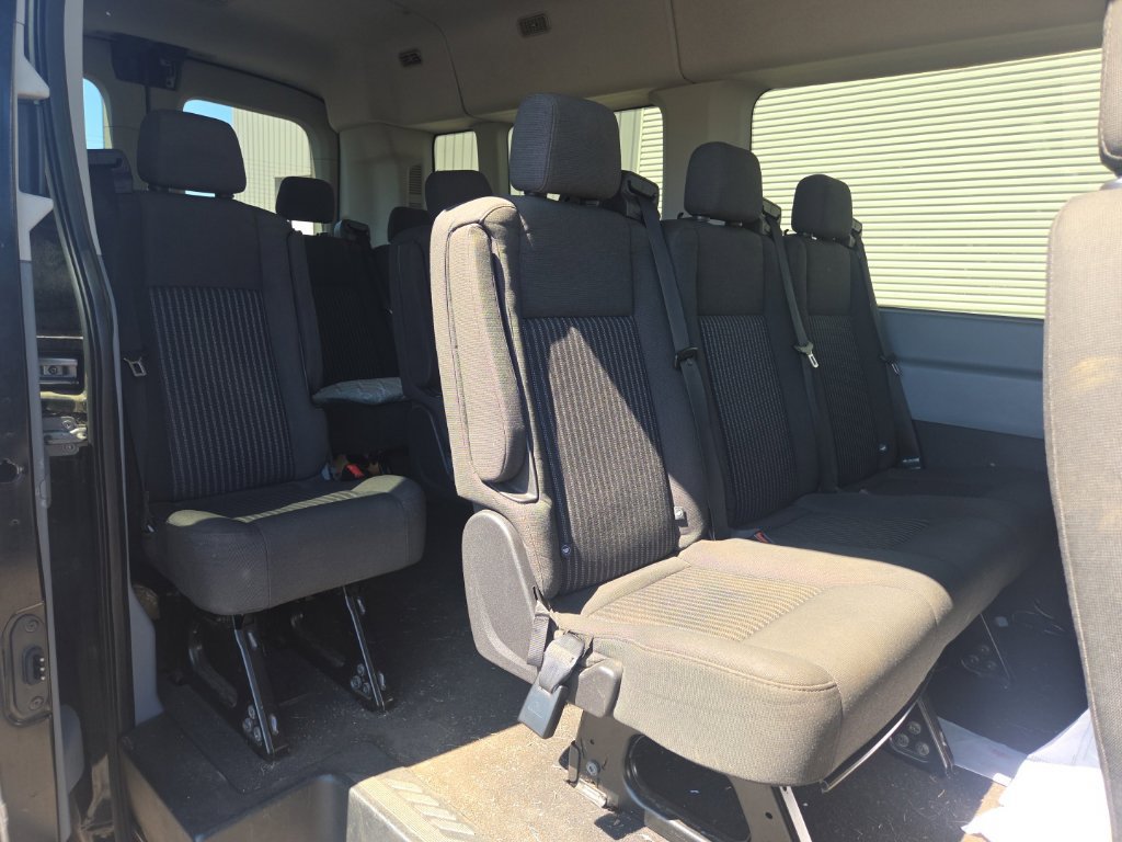 Used 2016 Ford Transit 350 XLT RWD image 27