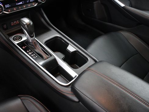 Used 2025 Nissan Sentra SR w/ SR Premium Package FWD image 16