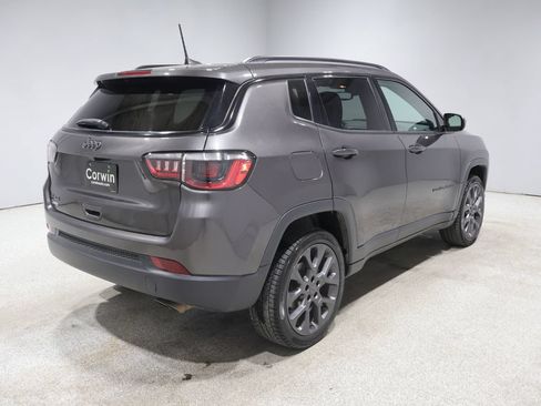 Used 2021 Jeep Compass Latitude AWD/4WD image 2