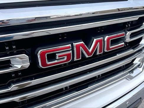 Used 2021 GMC Sierra 1500 SLT w/ SLT Premium Plus Package image 34