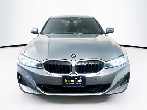 Used 2023 BMW 330i Sedan w/ Driving Assistance Package RWD image 2