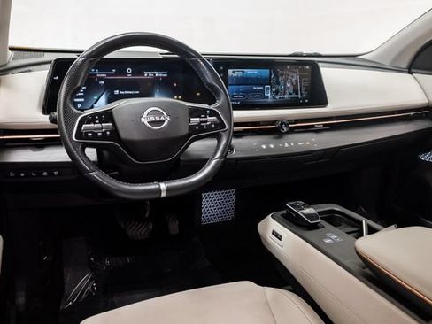 Used 2023 Nissan Ariya FWD image 7
