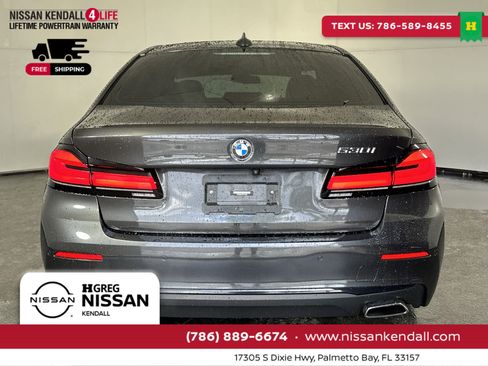 Used 2023 BMW 530i w/ Premium Package image 10