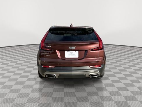 Used 2022 Cadillac XT4 Premium Luxury w/ Enhanced Visibility Package image 7