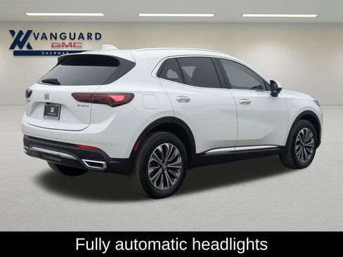Used 2025 Buick Envision Preferred image 9