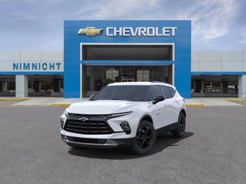 New 2025 Chevrolet Blazer LT w/ Midnight/Sport Edition image 8