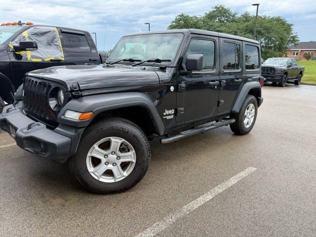 Used 2021 Jeep Wrangler Unlimited Sport w/ Cold Weather Group AWD/4WD image 2