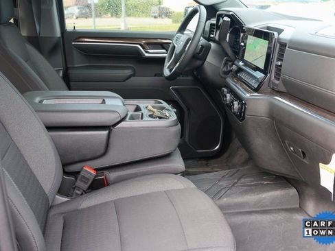 Used 2024 Chevrolet Silverado 1500 RST image 17