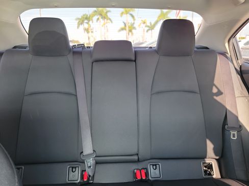Used 2022 Toyota Corolla LE FWD image 21