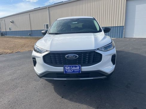 New 2026 Ford Escape Active image 8