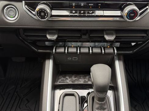 New 2026 Chevrolet Colorado W/T image 14