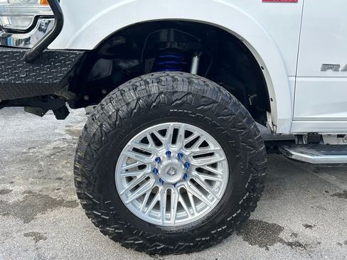 Used 2021 RAM 3500 Laramie image 31