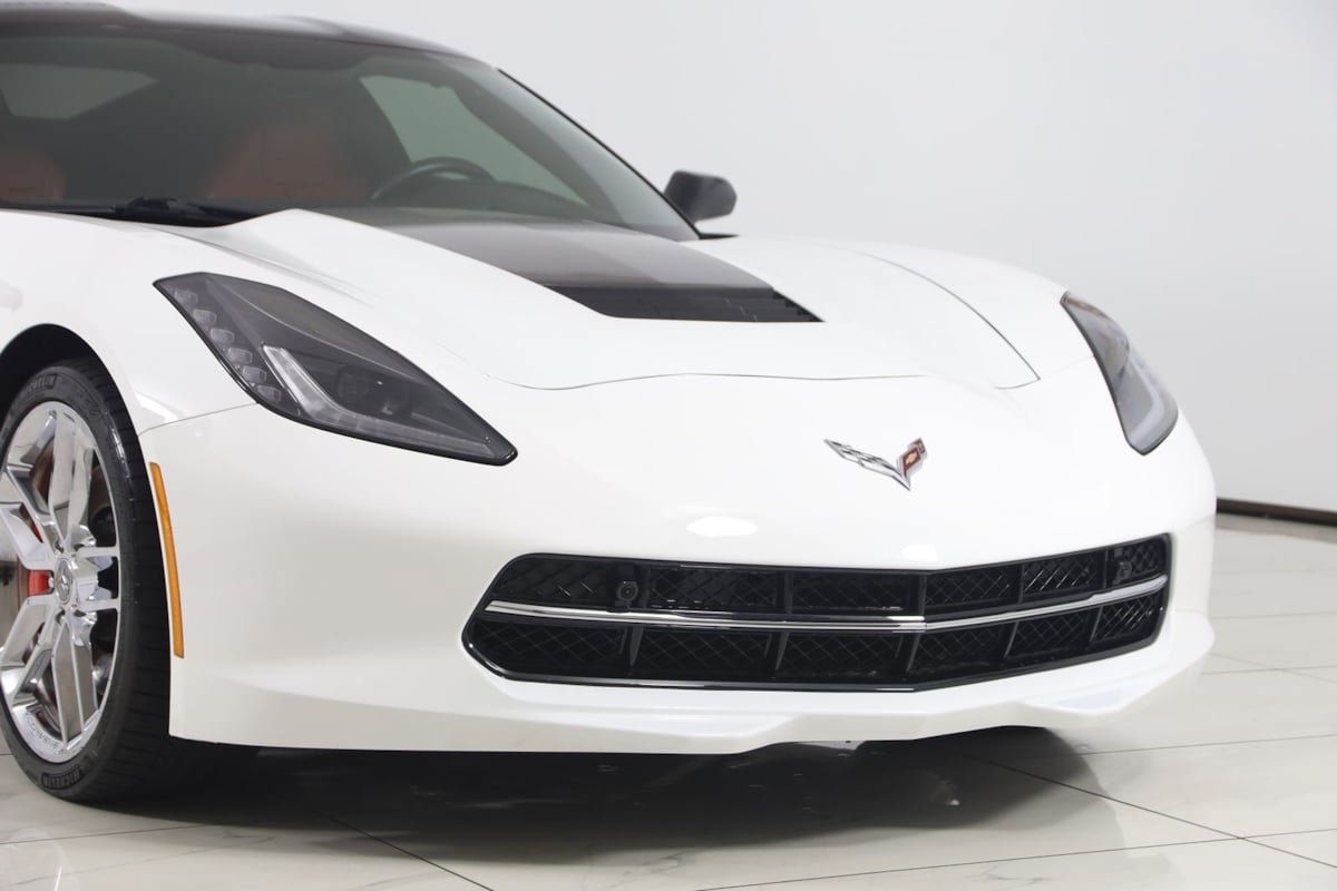 Used 2016 Chevrolet Corvette Stingray Coupe w/ 2LT Preferred Equipment Group RWD image 47