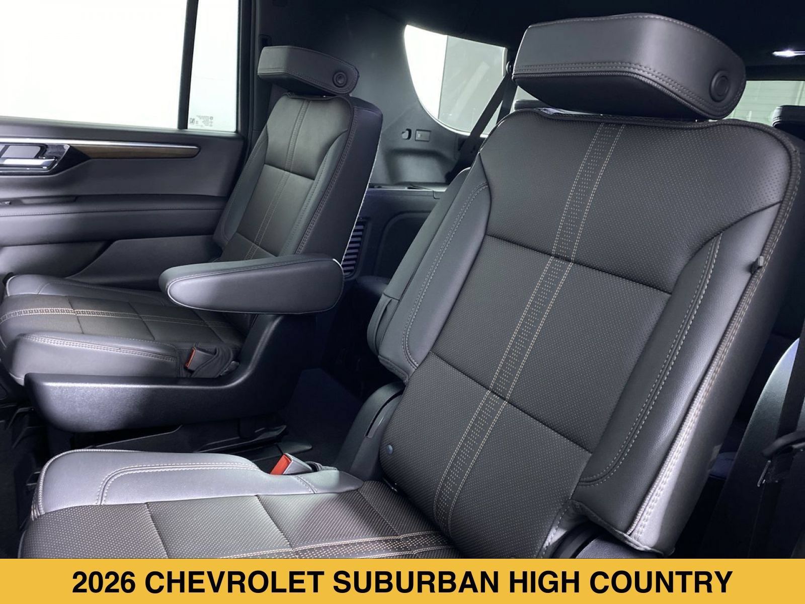 Certified 2026 Chevrolet Suburban High Country AWD/4WD image 14