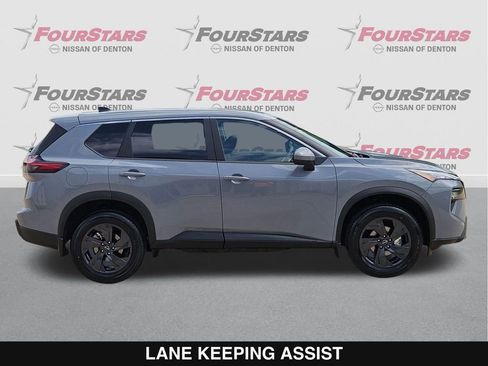 New 2026 Nissan Rogue SV image 3