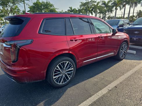 Used 2024 Cadillac XT6 Sport AWD/4WD image 4