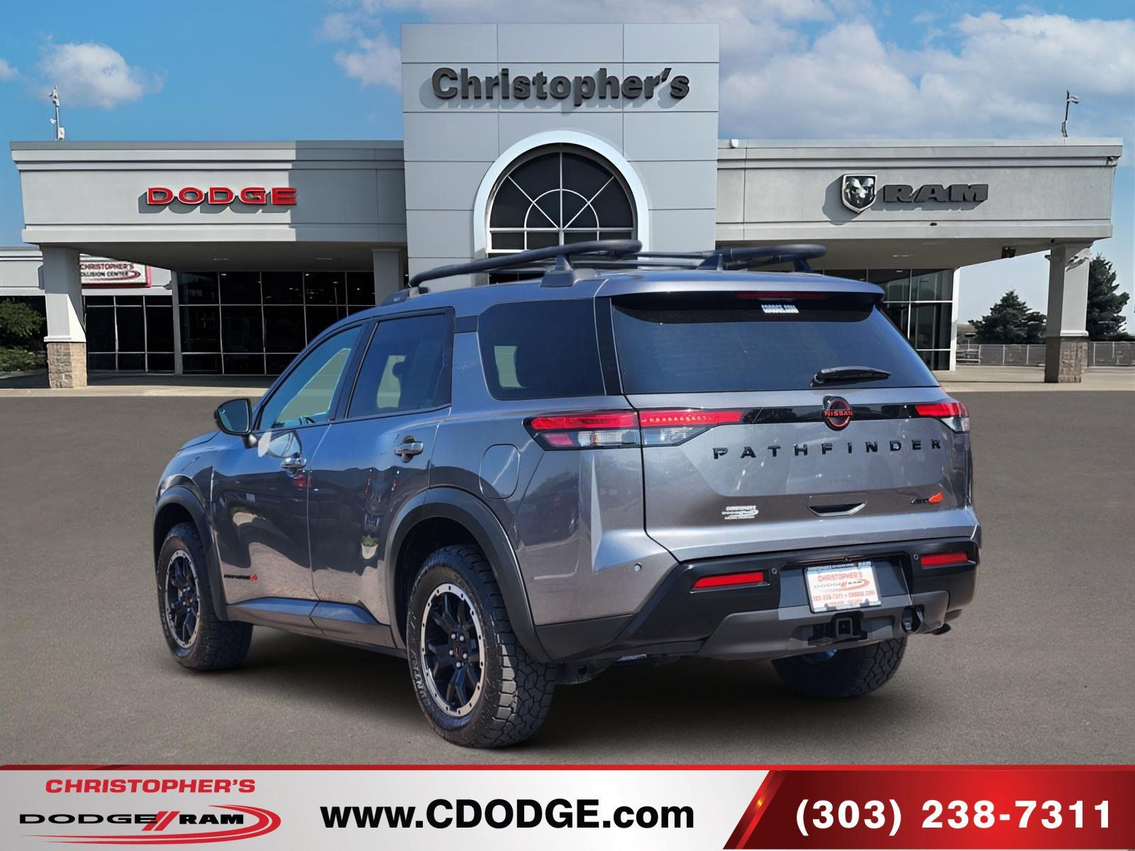 Used 2026 Nissan Pathfinder Rock Creek AWD/4WD image 5