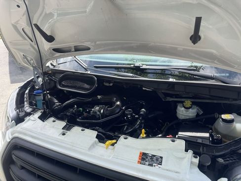 Used 2020 Ford Transit 250 Medium Roof image 18